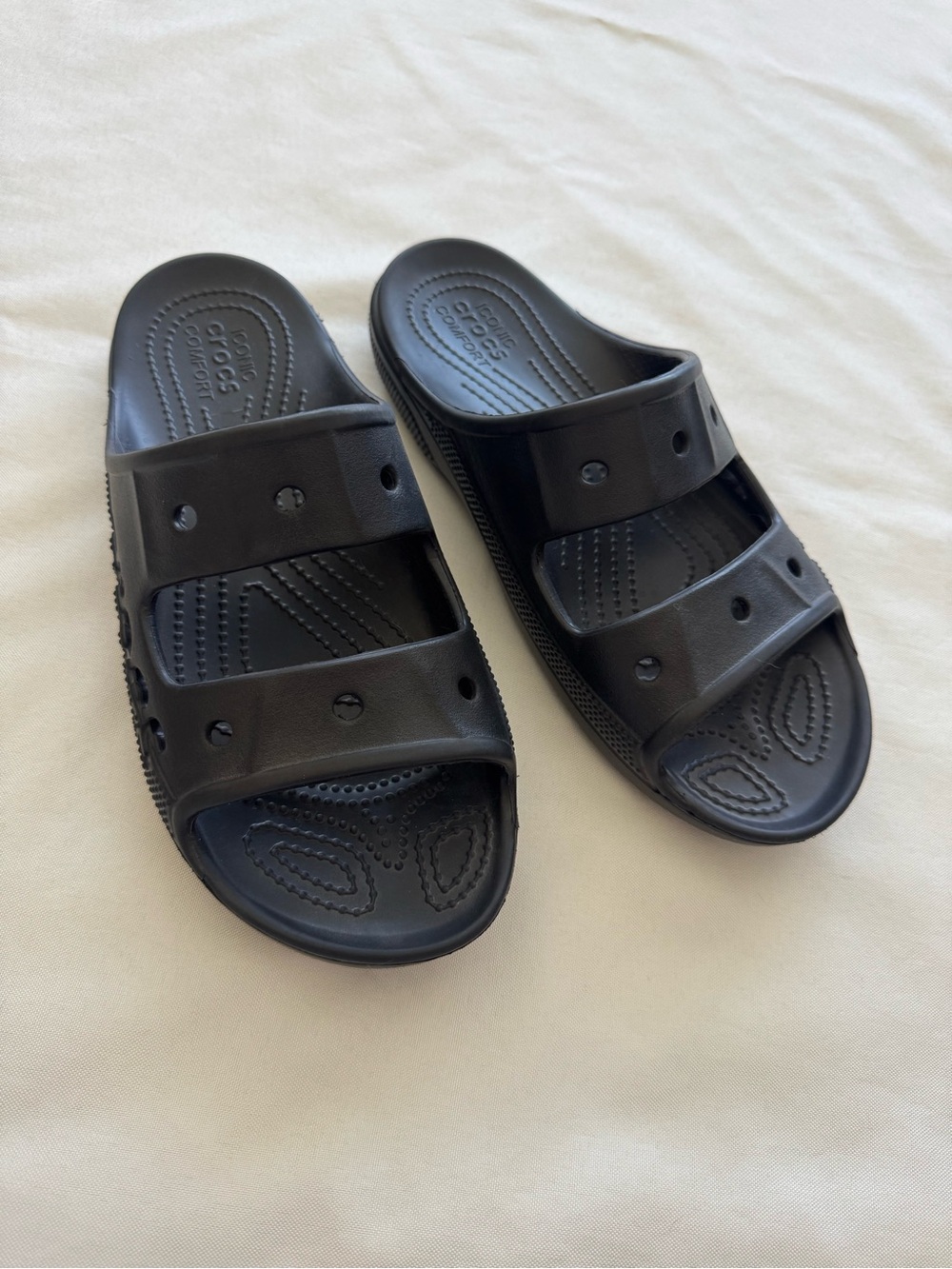 Crocs Baya Slide Sandals Unisex M8 W10 Black Comfort Double Strap Slip On